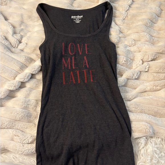 Tank top bundle - Picture 8 of 13